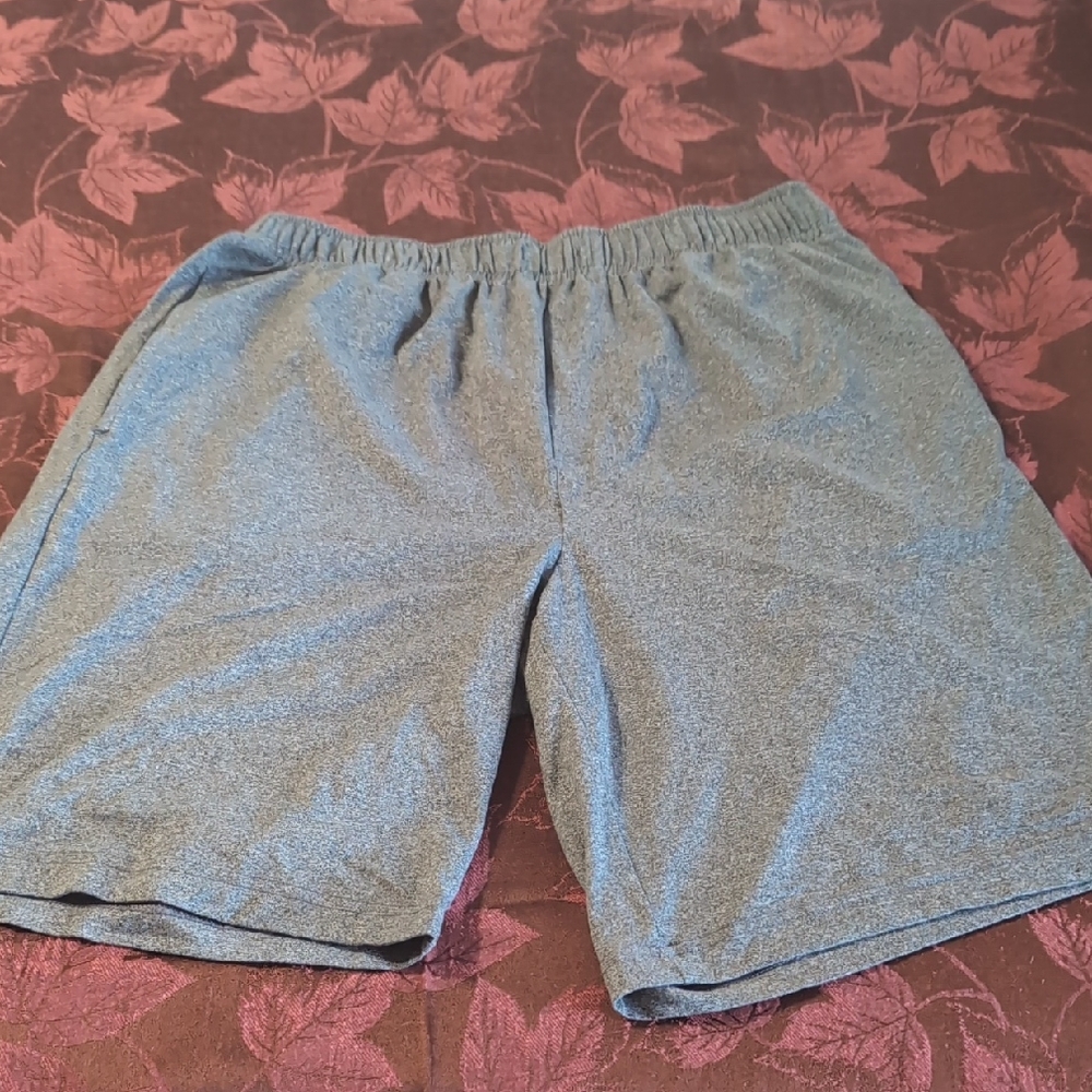 Men's Gray Shorts